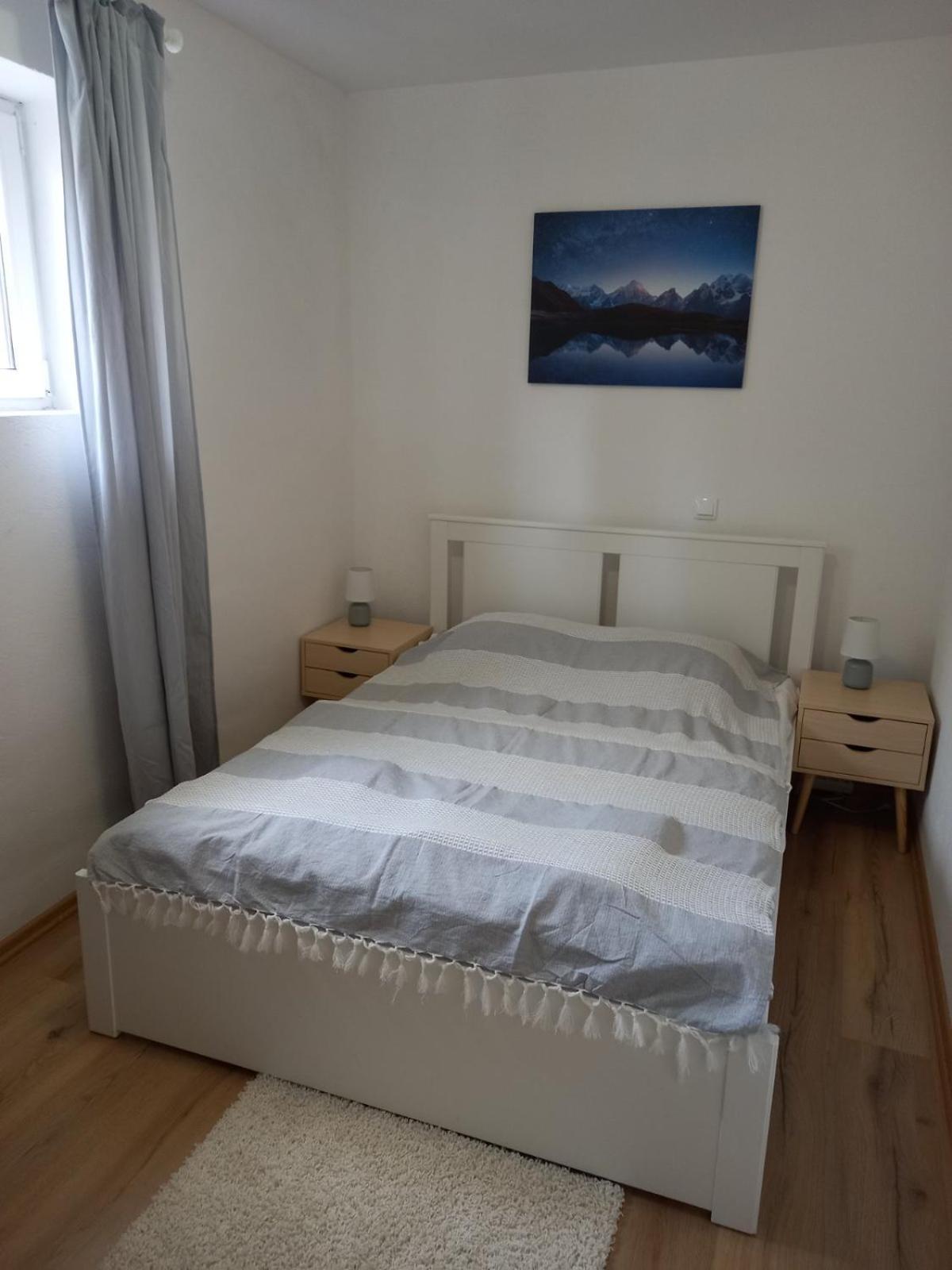 Plitvice Valley Apartments Licko Petrovo Selo Bagian luar foto